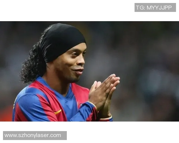 足球明星颜值巅峰时刻集锦展现运动与魅力的完美结合