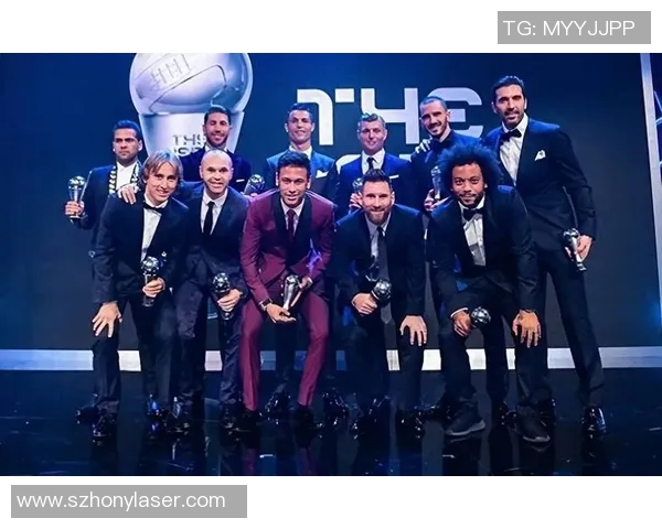 全球足球明星姓名全解析从梅西到C罗的传奇故事与成就